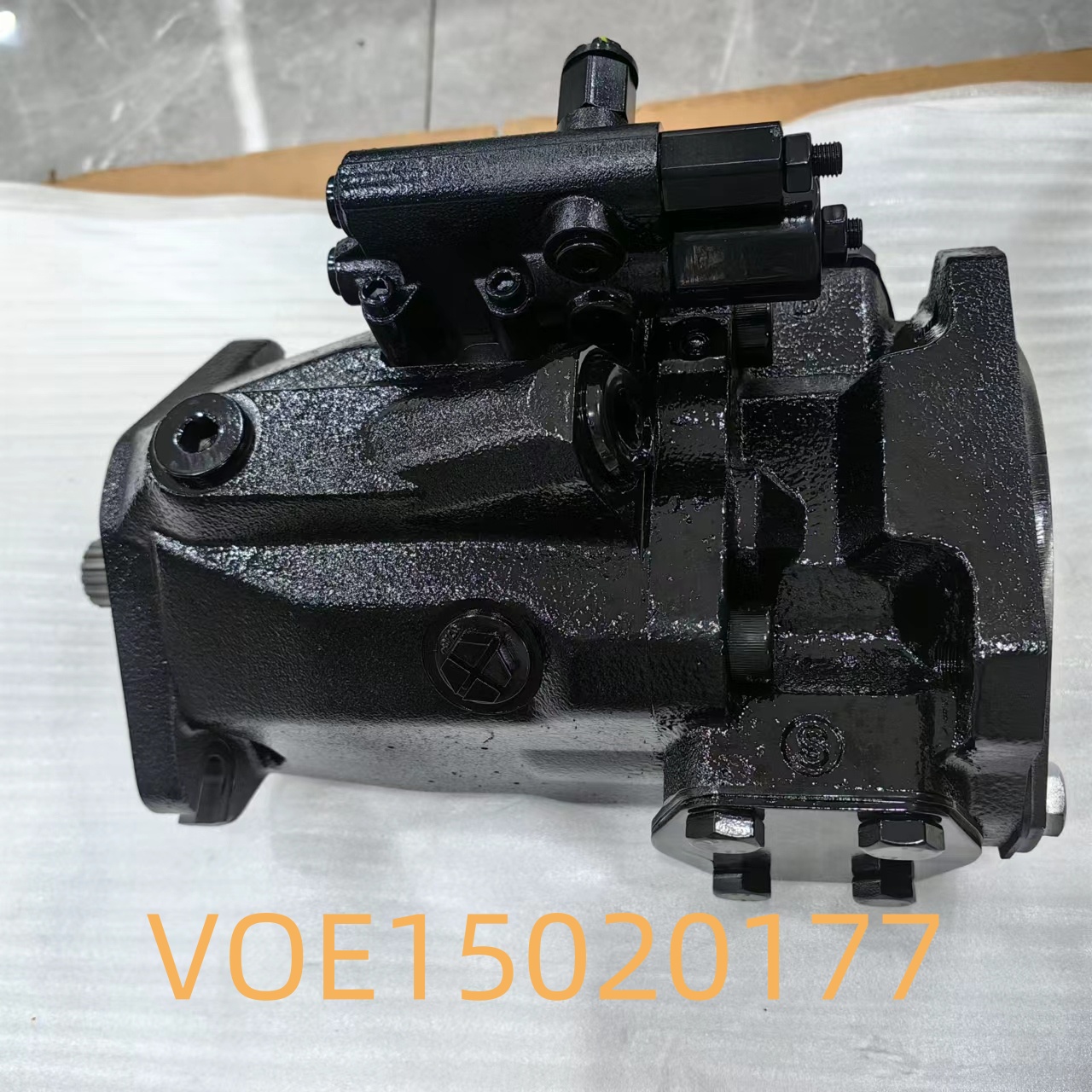 VOE15020177，15020177沃尔沃铰接式卡车液压泵